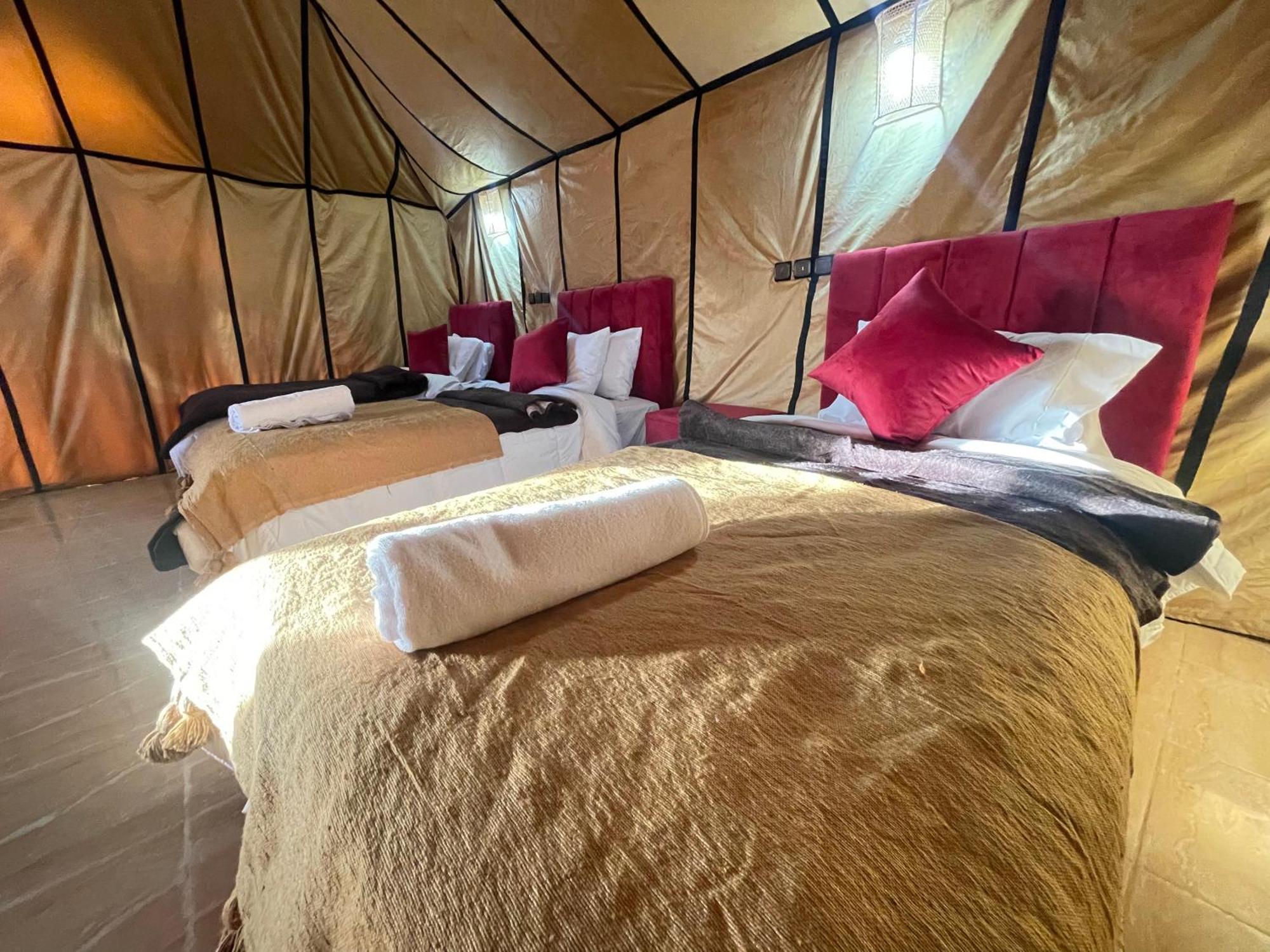 Roses Desert Camp Merzouga Esterno foto
